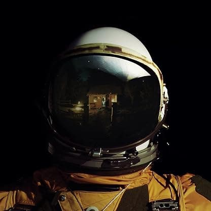 Coming Home por Falling in Reverse — capa do álbum