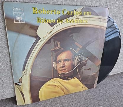 Roberto Carlos em Ritmo de Aventura por Roberto Carlos — capa do álbum