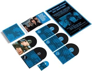 Black and Blue[Super Deluxe 180g 5 LP/Blu-ray] por The Rolling Stones — capa do álbum