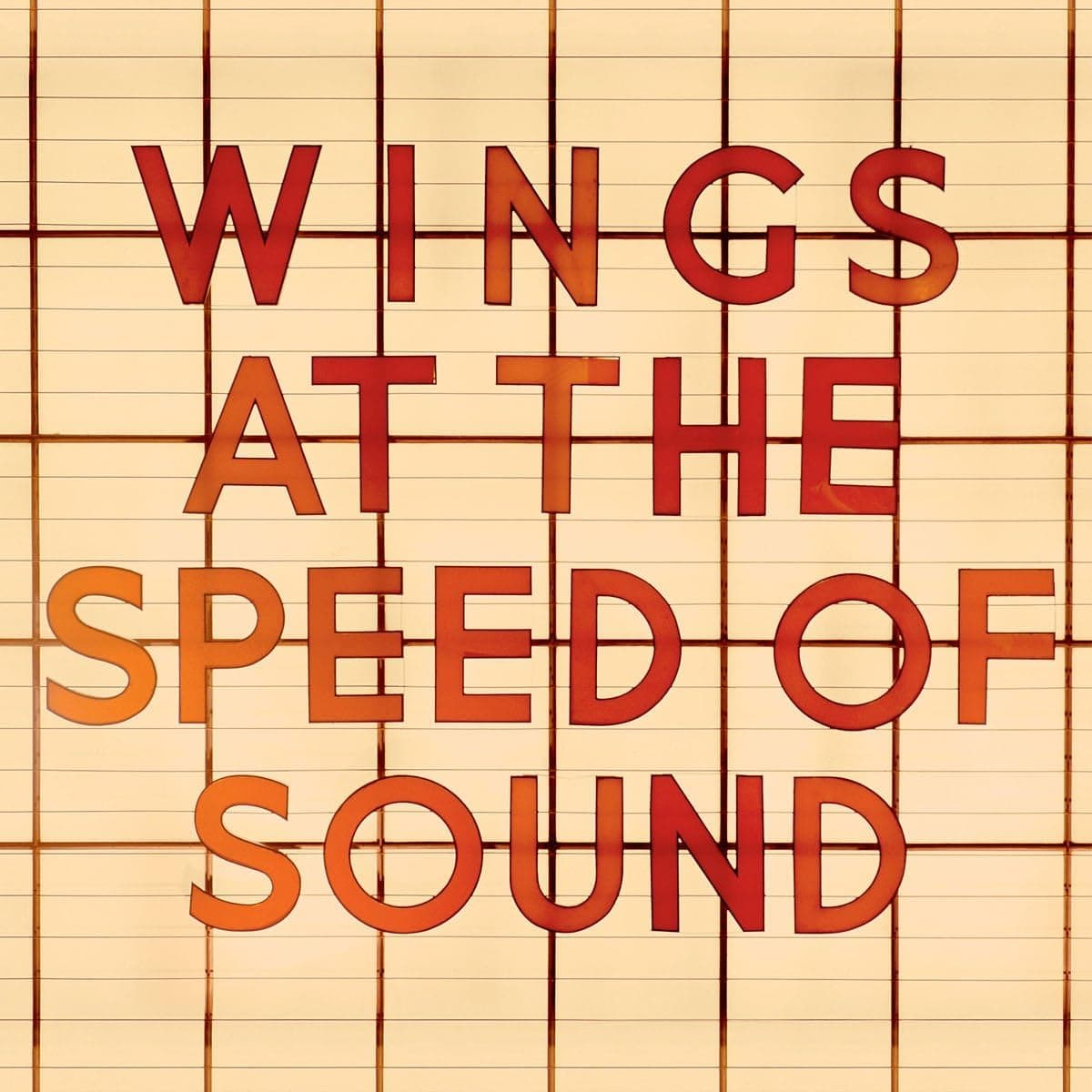 At The Speed Of Sound [Disco de Vinil] por Paul McCartney And Wings — capa do álbum