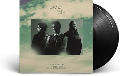 Love In Exile [2 LP] por Arooj Aftab/Vijay Iyer/Shahzad Ismaily — capa do álbum