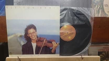 LP KLEITON RAMIL SIM (NACIONAL) por Kleiton Ramil — capa do álbum