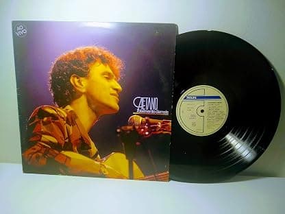 Caetano Veloso - Totalmente Demais por Caetano Veloso — capa do álbum