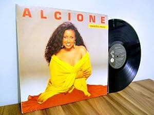 Alcione - Emoções Reais por Alcione — capa do álbum