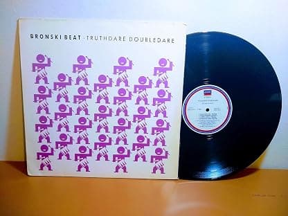 Bronski Beat - Truthdare Doubledare por Bronski Beat — capa do álbum