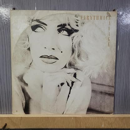 LP SAVAGE (NACIONAL) por Eurythmics — capa do álbum