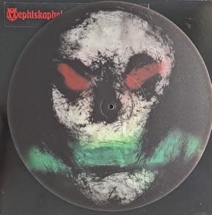 NEVER BORN AGAIN por Mephiskapheles — capa do álbum