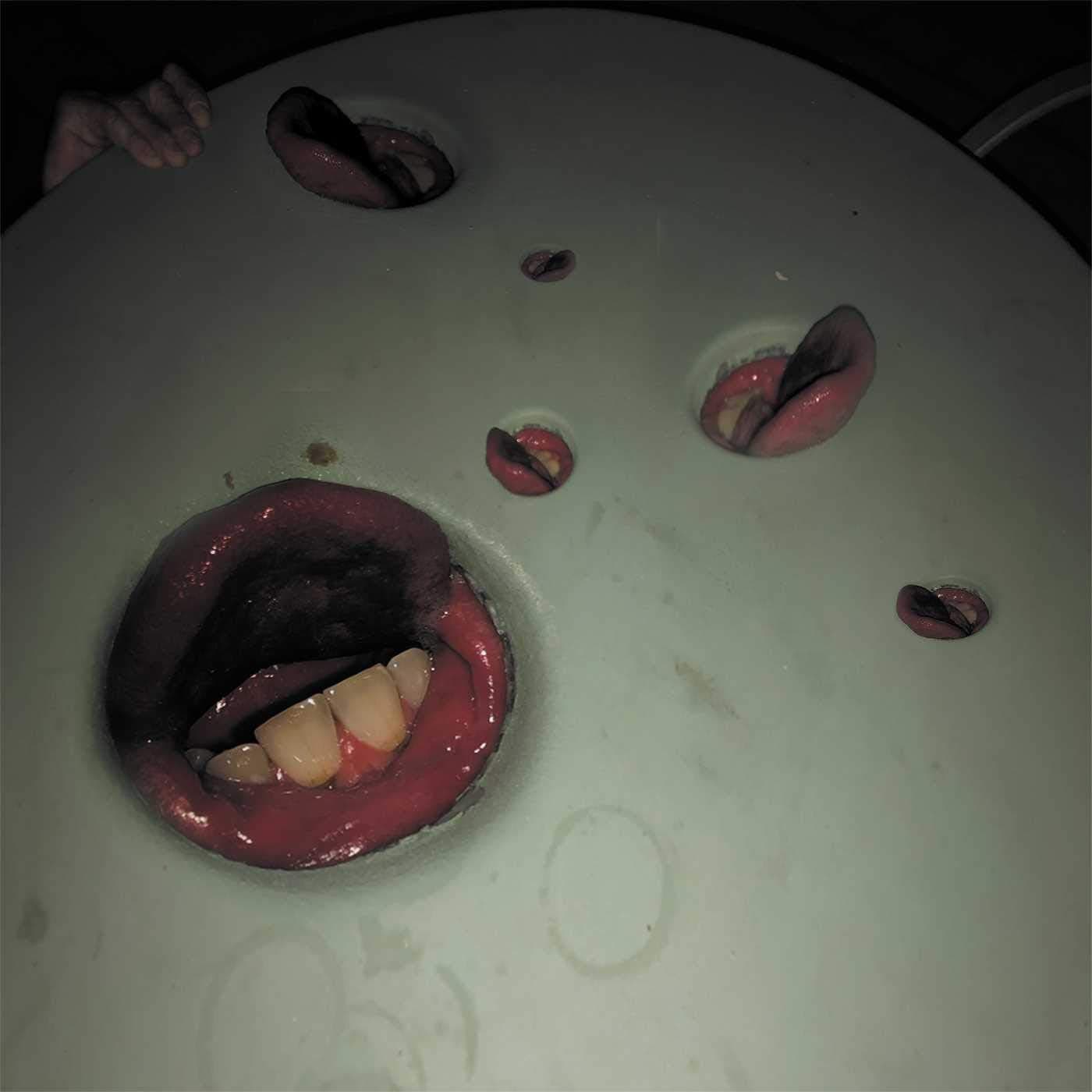 Year Of The Snitch por Death Grips — capa do álbum