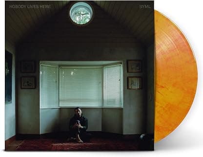 Nobody Lives Here por SYML — capa do álbum