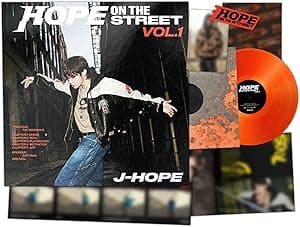 j-hope - HOPE ON THE STREET VOL.1 LP Out Sleeve + Inner Sleeve + Photo Card + Paper Kiyring + Film Photo + Lyric Card + 2 Extra Photocards por j-hope — capa do álbum