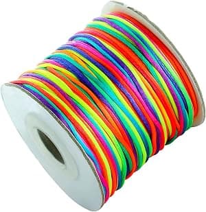 Jaydis Cordão De Cetim De Nylon Multicolorido De 1,5 Mm Com 80 Jardas (73 M) De Espessura, Ideal Para Confecção De Colares, Pulseiras E Bijuterias Trançadas. Também Pode Ser Usado Para Fazer Nós por Artista não identificado — capa do álbum