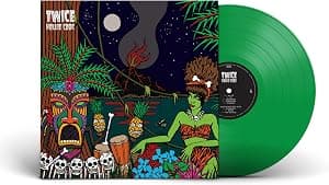 Twice - Green por Hollie Cook — capa do álbum