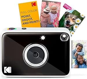 Kodak Câmera digital de impressão instantânea Printomatic+ (preto) Câmera portátil de 10 MP com indicador de status LED RGB interativo, imprime fotos coloridas em papel fotográfico Zink 5 x 7,6 cm com por Artista não identificado — capa do álbum