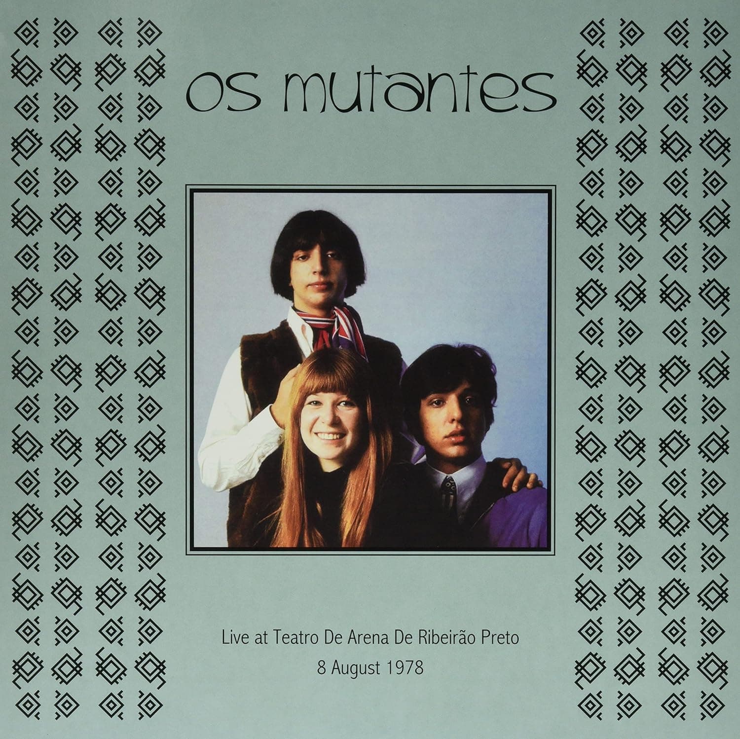 LIVE AT TEATRO DE ARENA DE RIBEIRAO PRETO 8 AUGUST 1978 por Artista não identificado — capa do álbum